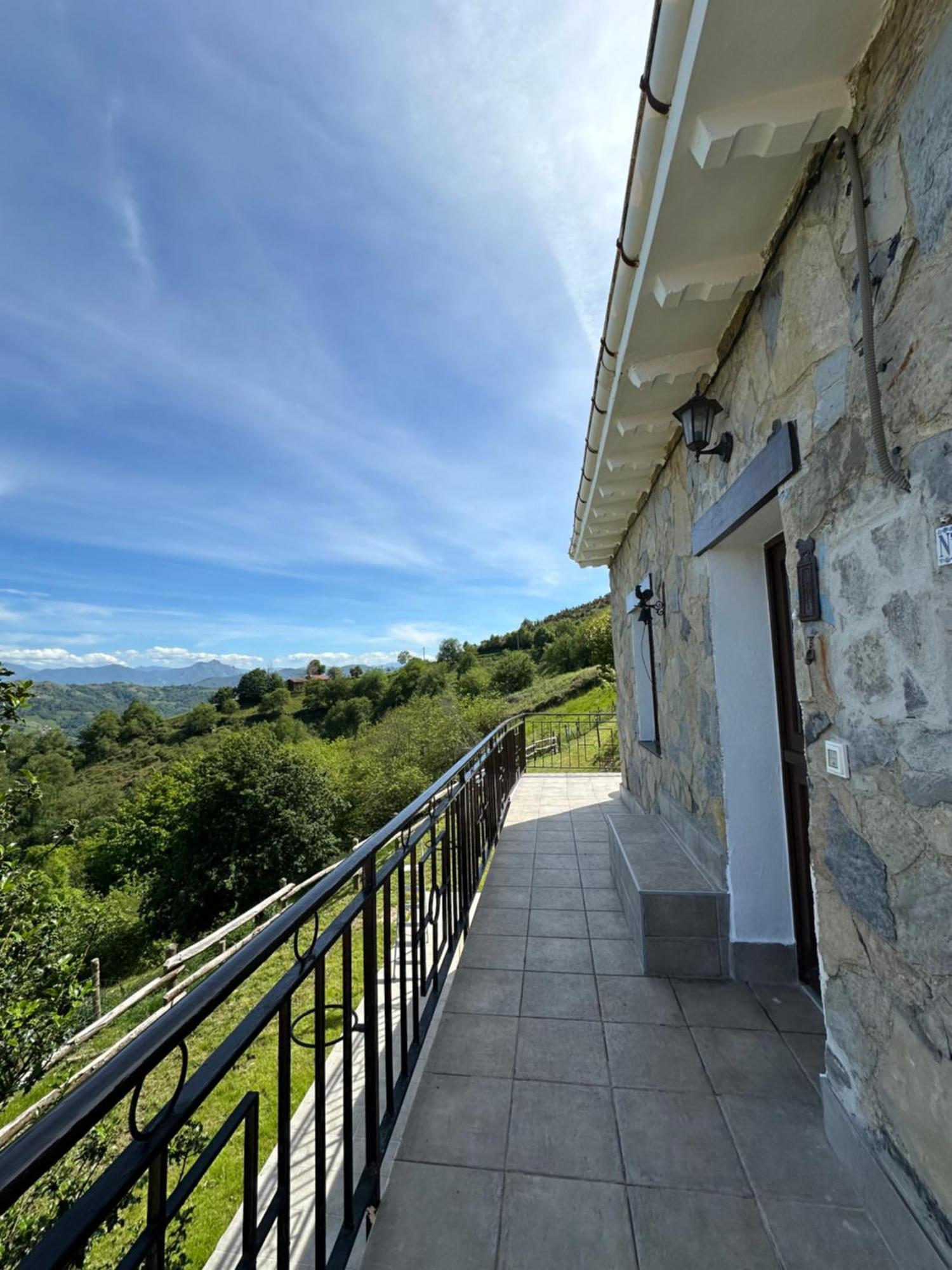 Almastur Rural Villa Siero Exteriör bild
